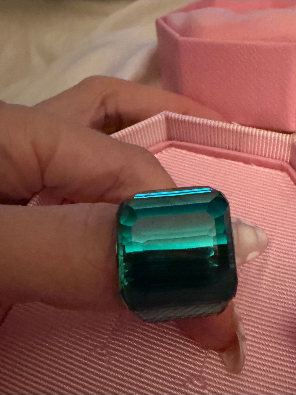 Swarovski lucent cocktail ring/ green - Picture 7 of 12